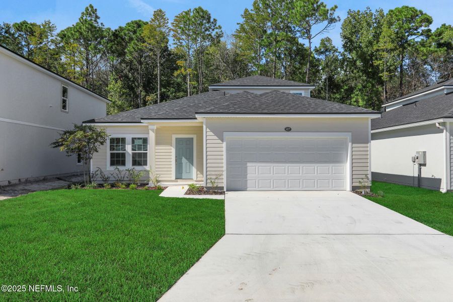 Exterior details and patio area of a home in Bellbrooke, Jacksonville (Image 24). Exterior details and patio area of a home in Bellbrooke, Jacksonville (Image 24).