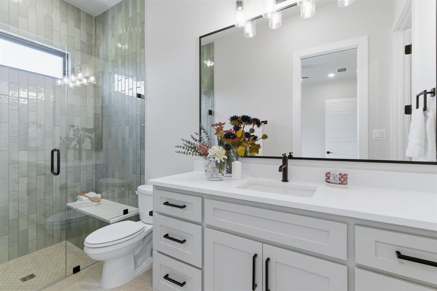 Guest Bedroom Ensuite Bathroom