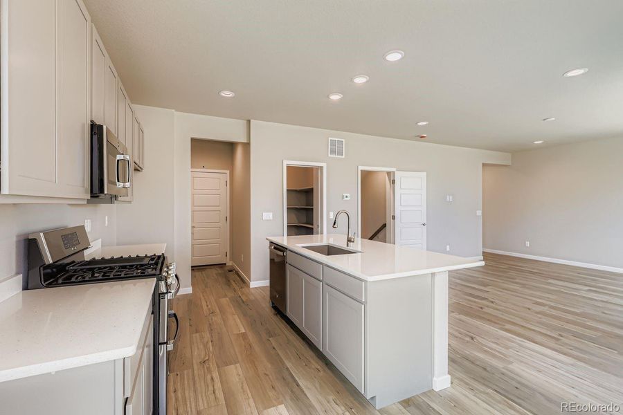 Furnished interior view inside a new home in Buffalo Highlands – Commerce City, Commerce City (Image 7). Furnished interior view inside a new home in Buffalo Highlands – Commerce City, Commerce City (Image 7).