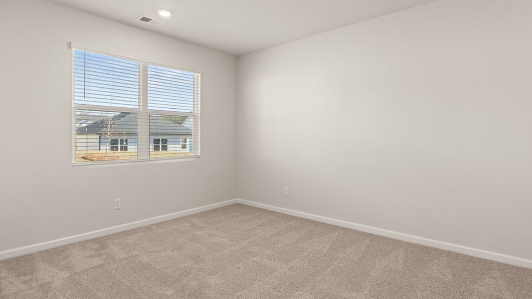 Spacious, unfurnished interior of a new home in Oakchase at Hampton, Hampton (Image 16).