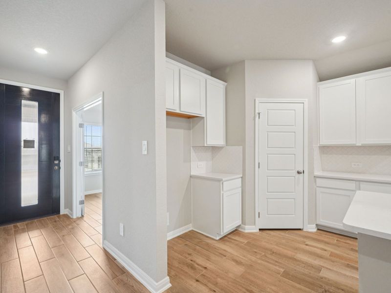 Furnished interior view inside a new home in Comanche Ridge, San Antonio (Image 10).