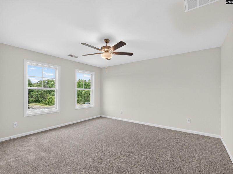 Spacious, unfurnished interior of a new home in Dunbar Village, Cayce (Image 30).