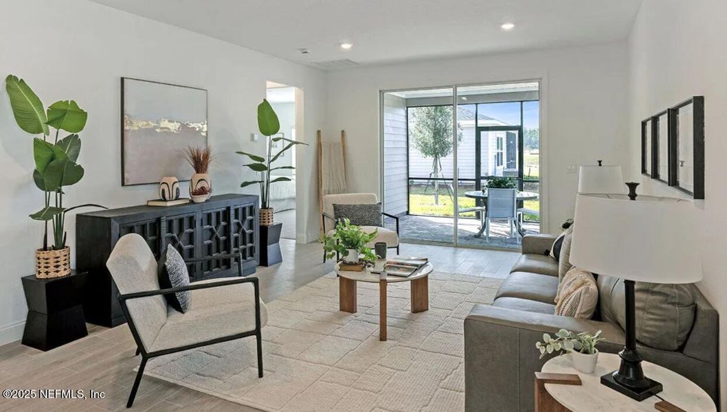 Furnished interior view inside a new home in St Augustine Lakes: St Augustine Lakes 40S, St. Augustine (Image 9).