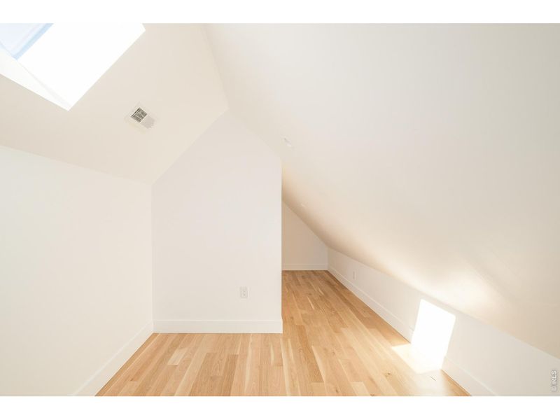 Spacious, unfurnished interior of a new home in , Denver (Image 23).