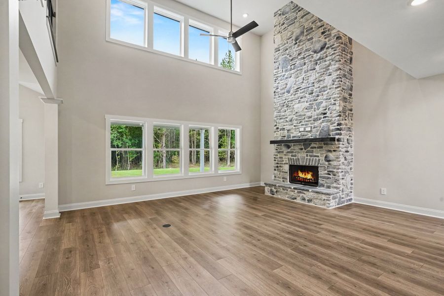 Spacious, unfurnished interior of a new home in Flint Farms, Concord (Image 33).