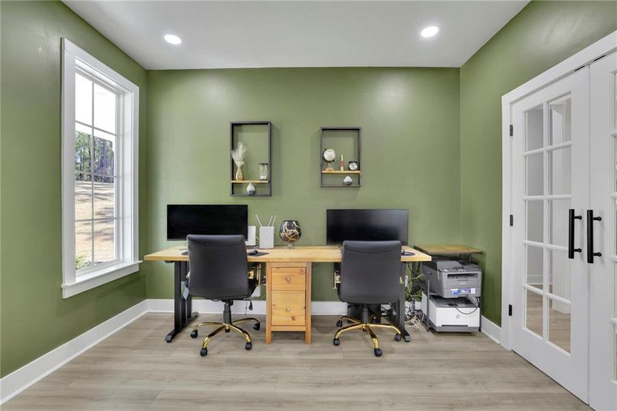 Furnished interior view inside a new home in , Monroe (Image 40).