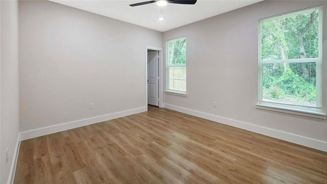 Spacious, unfurnished interior of a new home in , Mabank (Image 11).