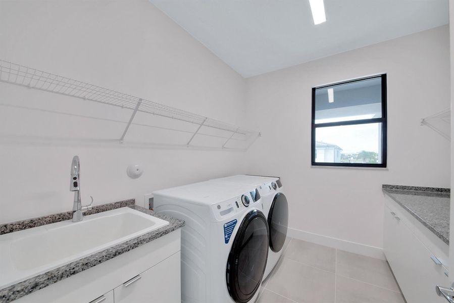 Furnished interior view inside a new home in , Boca Raton (Image 7).