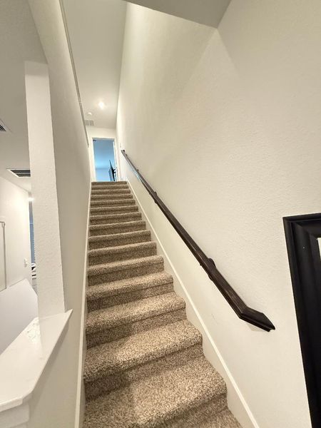 Stairs to all bedroom and washroom