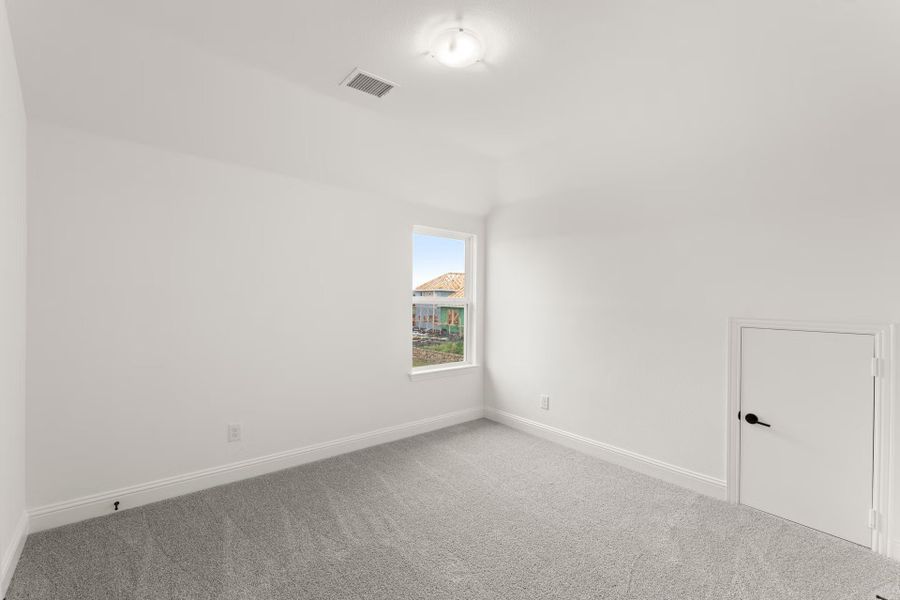 Representative unfurnished interior of a home built from the Republic by Rockwell Homes in Walden Pond, Forney (Image 31).