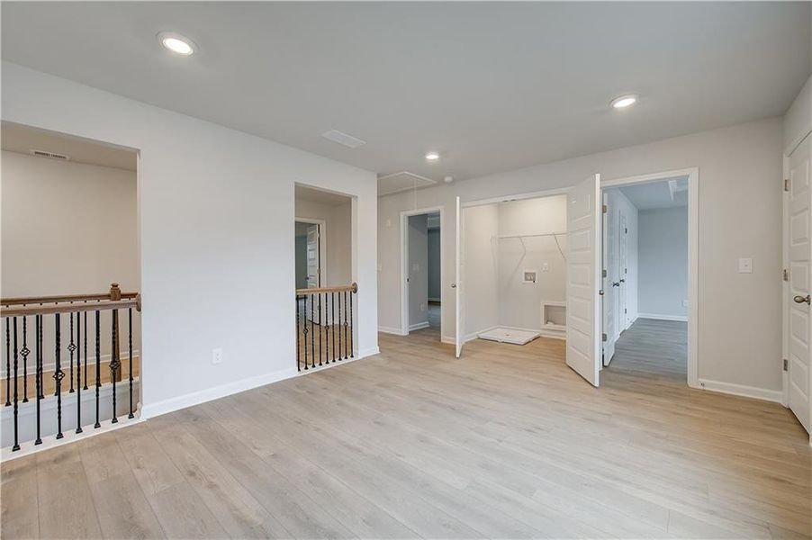 Spacious, unfurnished interior of a new home in Trinity Park, McDonough (Image 27).
