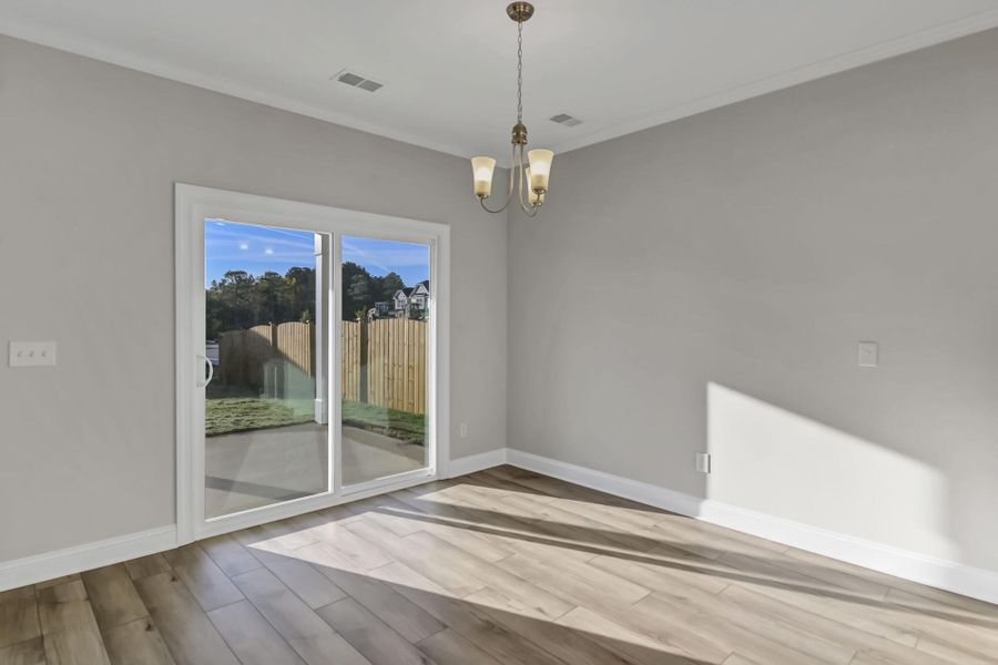 Spacious, unfurnished interior of a new home in Ashton Lakes, Lexington (Image 17).