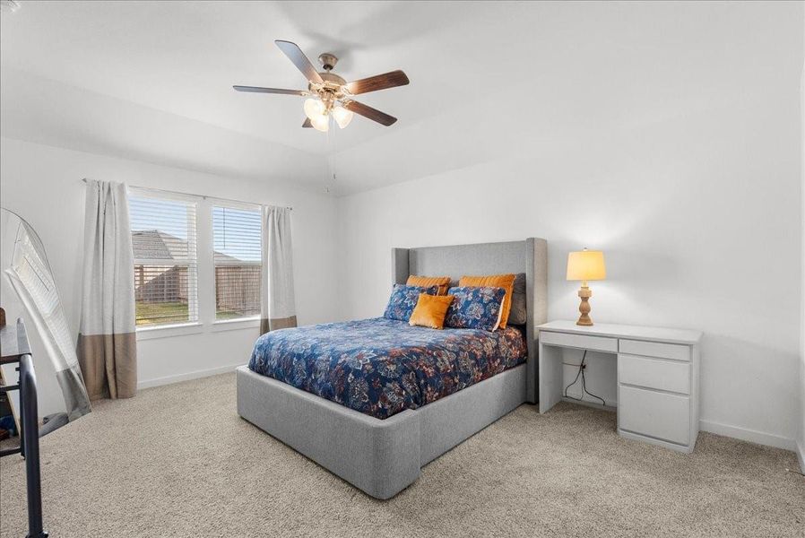 Furnished interior view inside a new home in Central Park, Texas City (Image 7).
