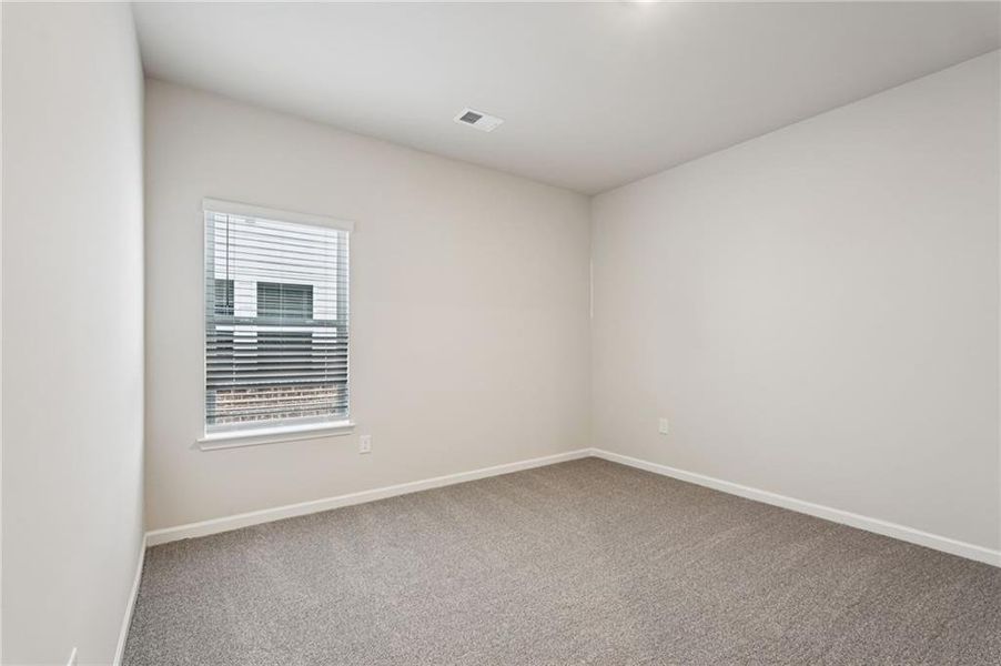 Spacious, unfurnished interior of a new home in Westmont Preserve, Powder Springs (Image 52). Spacious, unfurnished interior of a new home in Westmont Preserve, Powder Springs (Image 52).