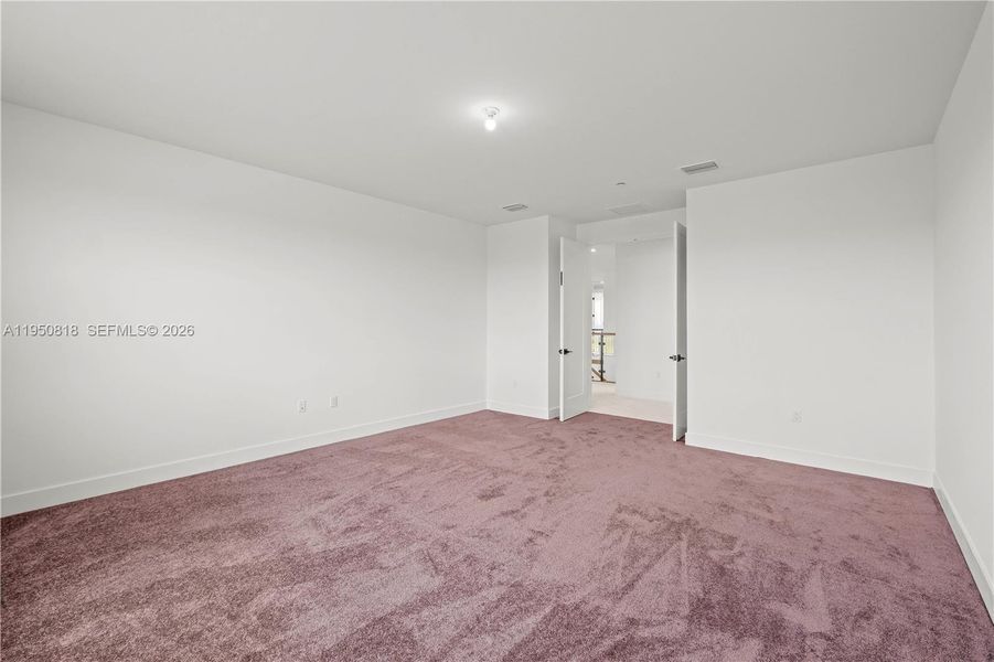 Spacious, unfurnished interior of a new home in , Palm Beach Gardens (Image 23). Spacious, unfurnished interior of a new home in , Palm Beach Gardens (Image 23).