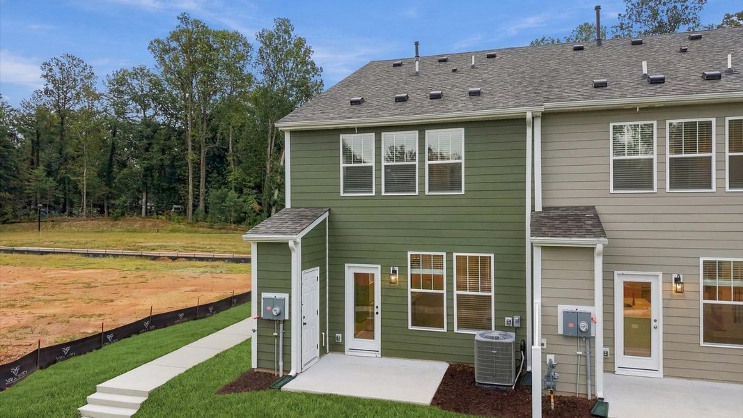 Exterior details and patio area of a home in Brookland Place, Hendersonville (Image 3). Exterior details and patio area of a home in Brookland Place, Hendersonville (Image 3).