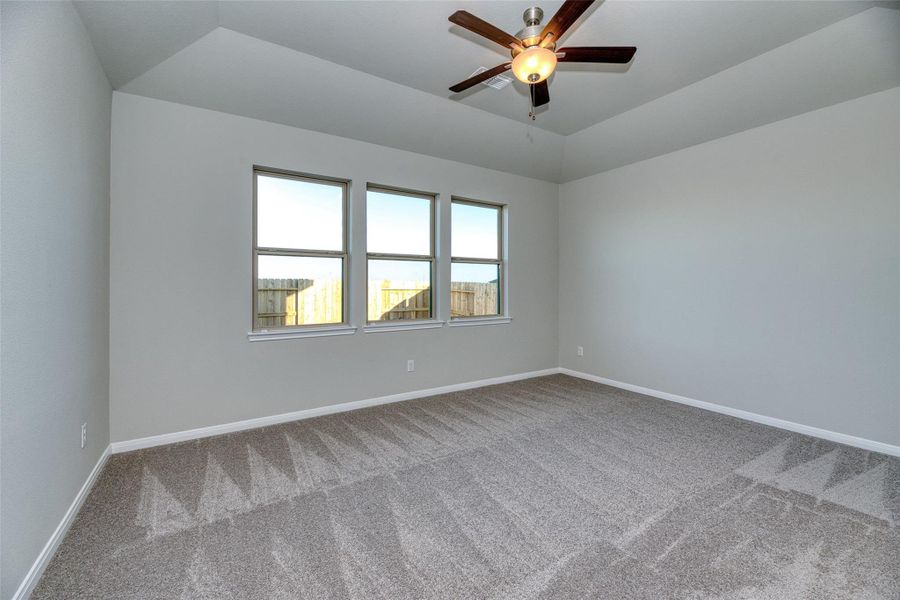 Spacious, unfurnished interior of a new home in Aldeana - Tejas Collection, Bonney (Image 25).