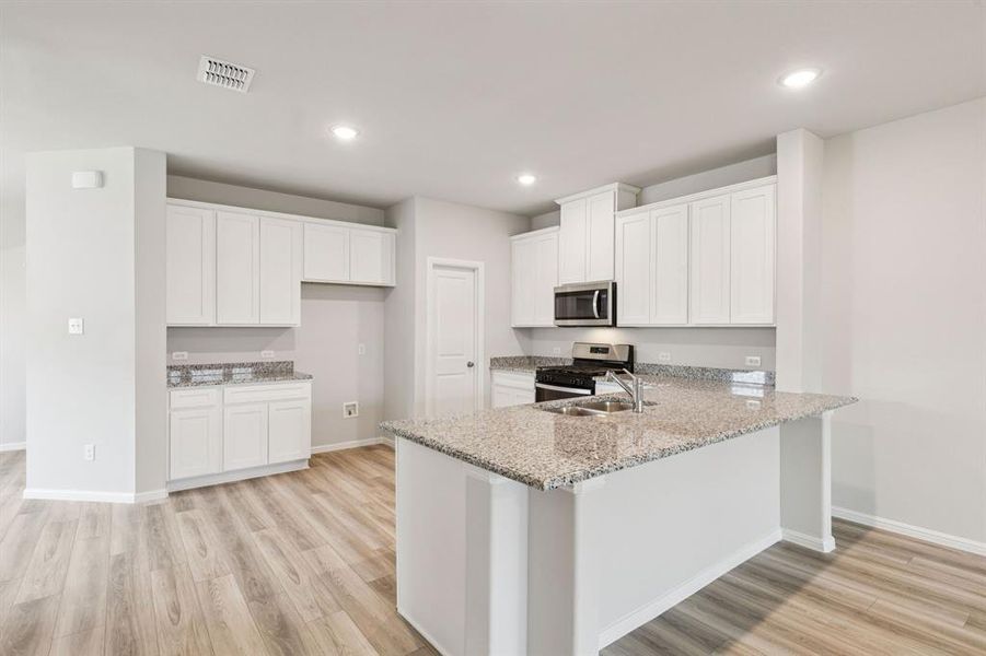 Furnished interior view inside a new home in AnaCapri, Anna (Image 5). Furnished interior view inside a new home in AnaCapri, Anna (Image 5).