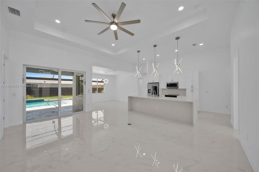 Image 37 of a home in .