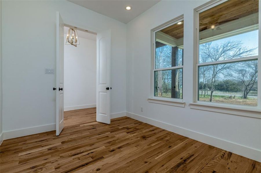 Spacious, unfurnished interior of a new home in , Cleburne (Image 29).