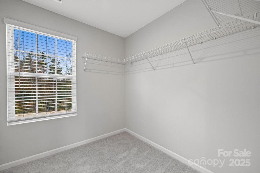 Spacious, unfurnished interior of a new home in Creekside Cottages, Bessemer City (Image 19).