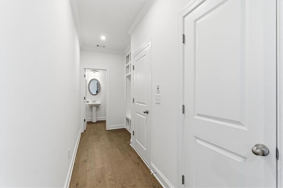 Spacious, unfurnished interior of a new home in The Estates at Hurricane Pointe, Douglasville (Image 34).