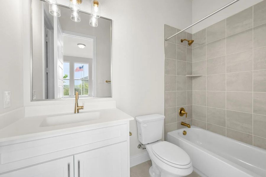 The Benson Full Bath