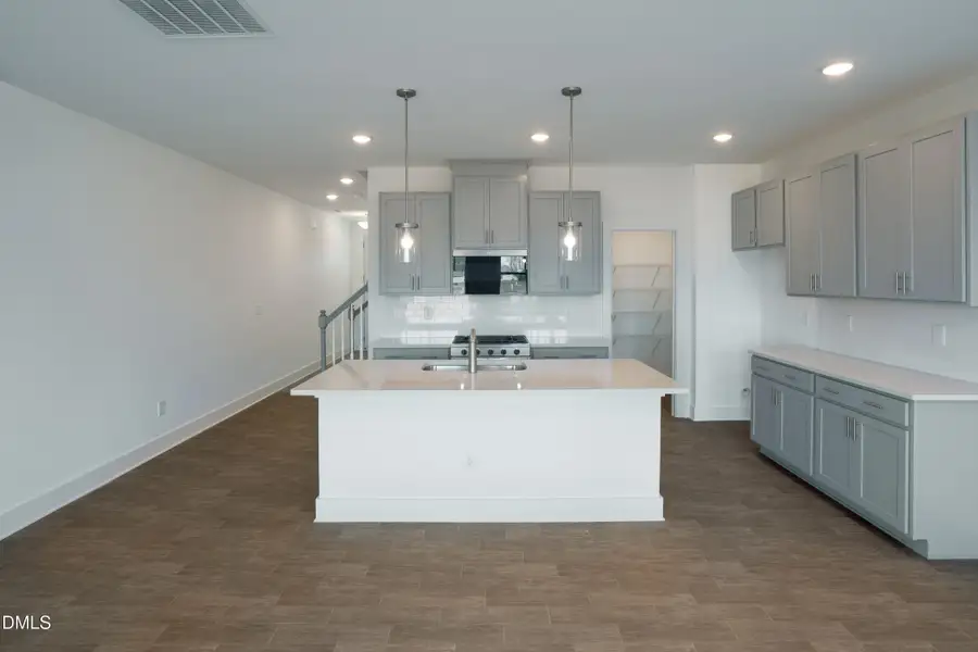 Powell Aurora Lot 209 by RHP-8