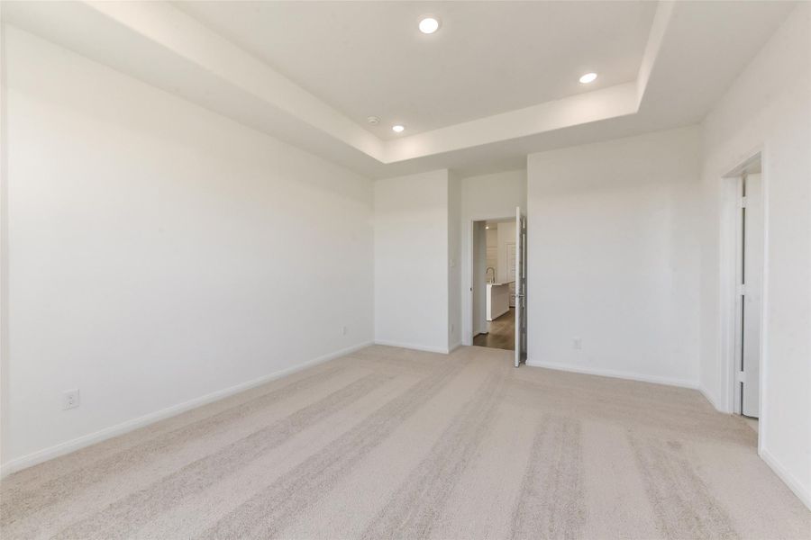 Spacious, unfurnished interior of a new home in Colony at Pinehurst, Pinehurst (Image 19). Spacious, unfurnished interior of a new home in Colony at Pinehurst, Pinehurst (Image 19).