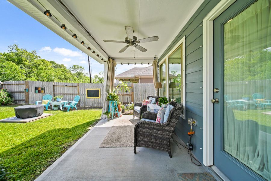 Image 4 of a home in Mustang Crossing.
