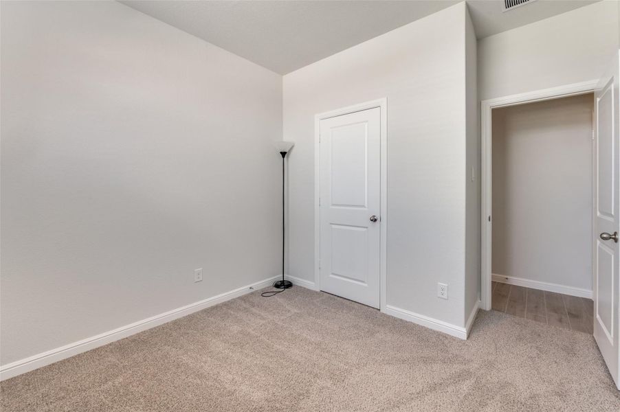Spacious, unfurnished interior of a new home in Terra Trace, Fort Worth (Image 20). Spacious, unfurnished interior of a new home in Terra Trace, Fort Worth (Image 20).