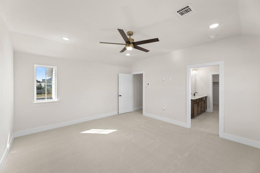 Spacious, unfurnished interior of a new home in Cottage Collection at Harvest, Argyle (Image 20).