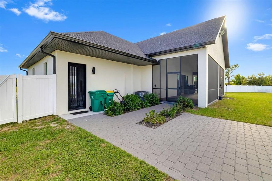 Exterior details and patio area of a home in , Placida (Image 25).