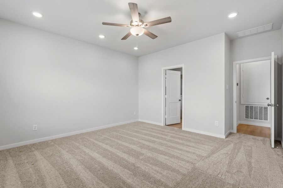 Spacious, unfurnished interior of a new home in Maple Woods, Hockley (Image 13).