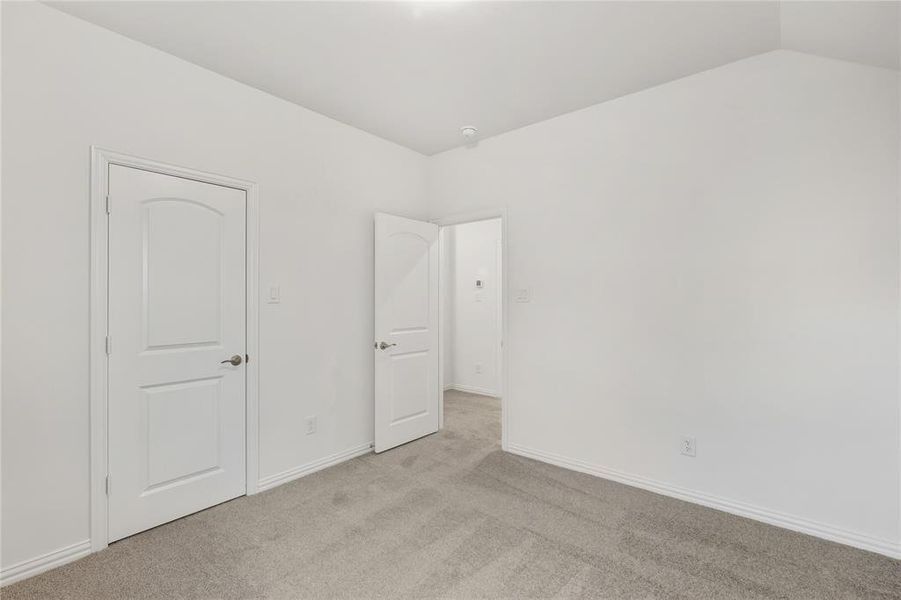 Spacious, unfurnished interior of a new home in Edgewater, Fate (Image 23). Spacious, unfurnished interior of a new home in Edgewater, Fate (Image 23).