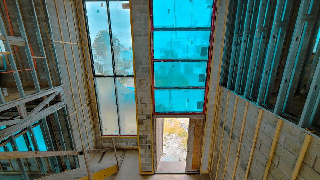 Location to Intracoastal Waterway, Port Everglades, Inlet, and Atlantic Ocean