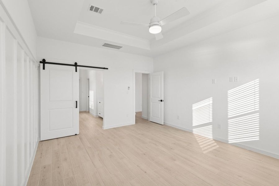 Secluded primary suite Secluded primary suite