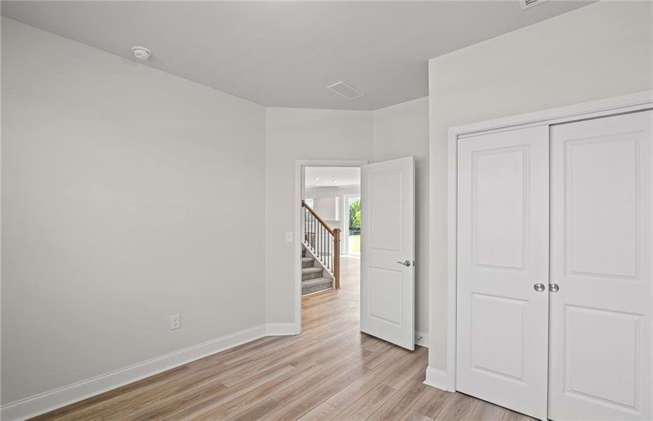 Spacious, unfurnished interior of a new home in Overland, Locust Grove (Image 34).