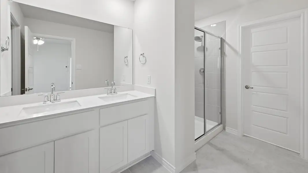 Furnished interior view inside a new home in Winchester Crossing, Princeton (Image 4).