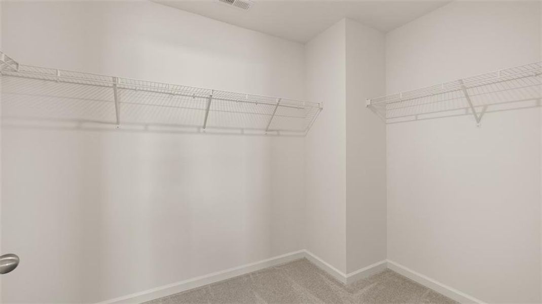 Spacious, unfurnished interior of a new home in , Stockbridge (Image 19).