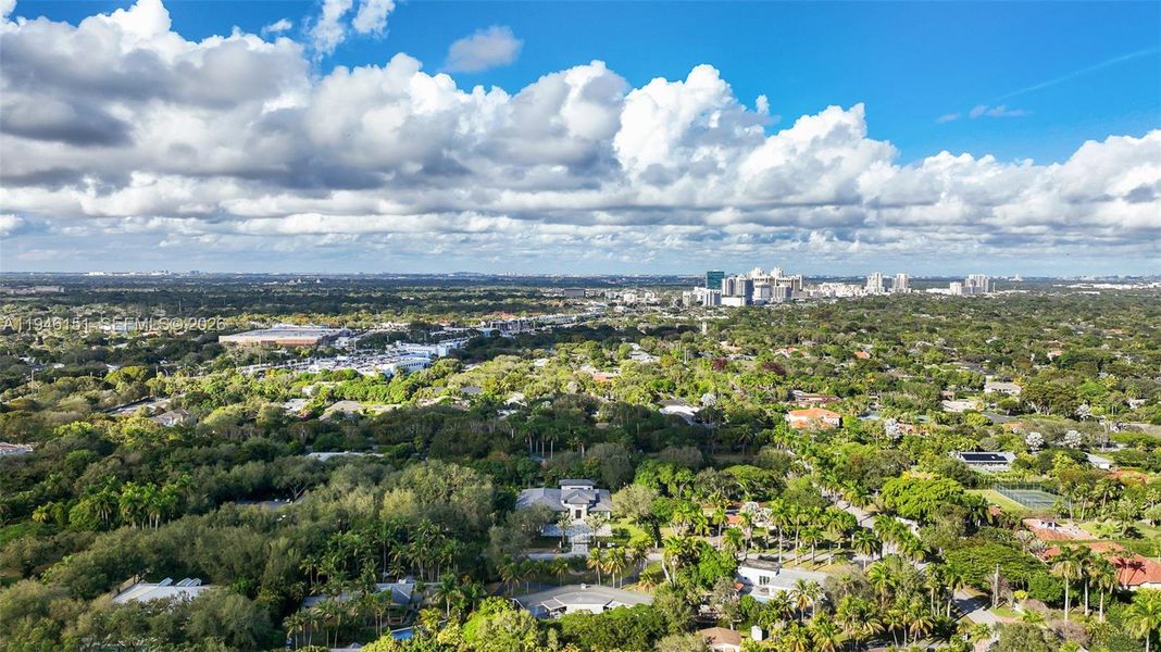 Image 81 of a home in .
