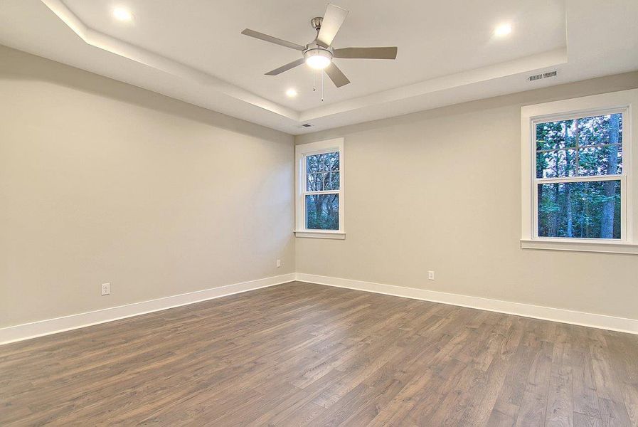 Spacious, unfurnished interior of a new home in Creek Pointe, Moncks Corner (Image 22).