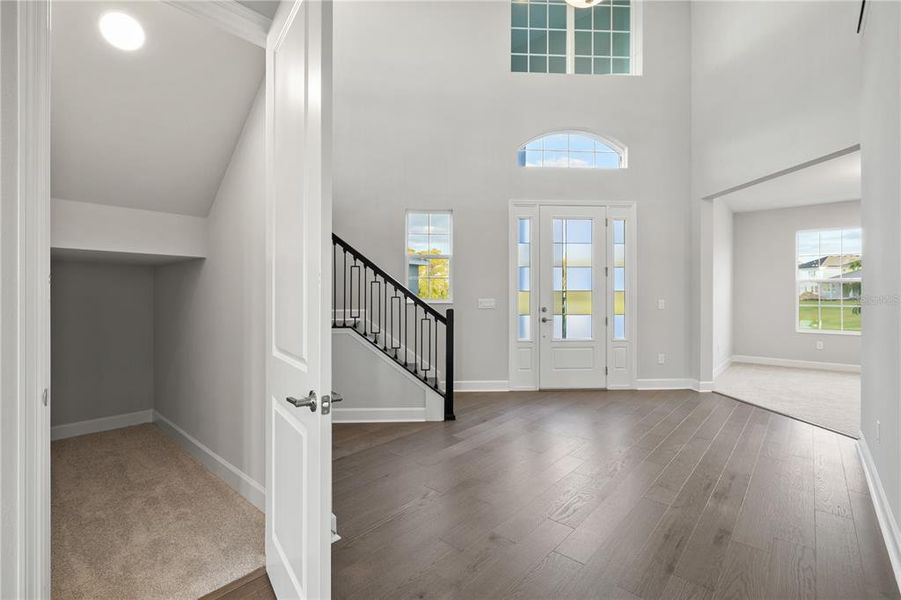Spacious, unfurnished interior of a new home in , Winter Garden (Image 27). Spacious, unfurnished interior of a new home in , Winter Garden (Image 27).