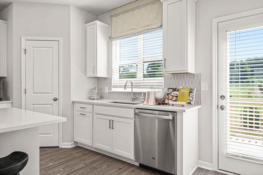 Furnished interior view inside a new home in Rosewood Farm, Lawrenceville (Image 44).