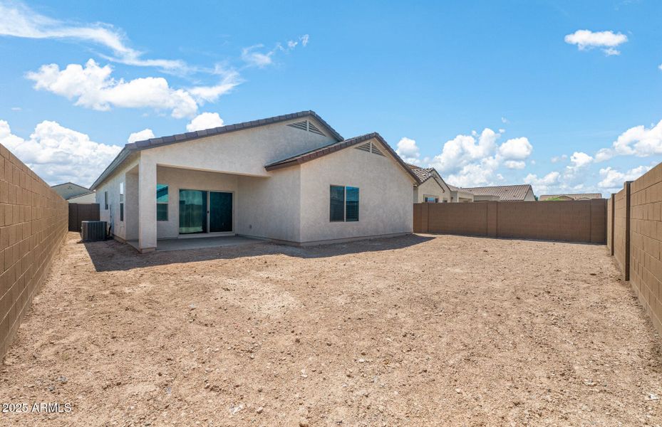 Rear Exterior Rear Exterior