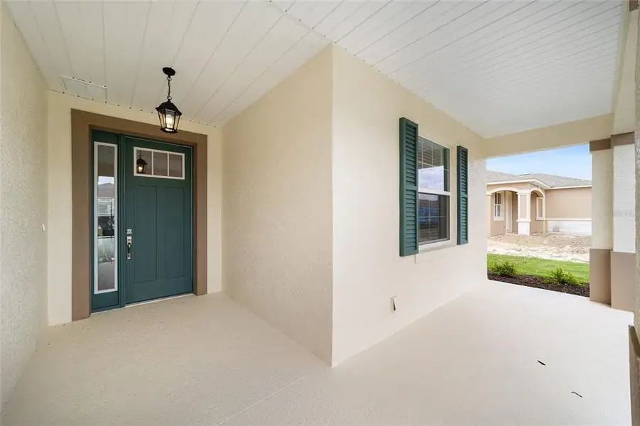 Exterior details and patio area of a home in , Ocala (Image 4). Exterior details and patio area of a home in , Ocala (Image 4).