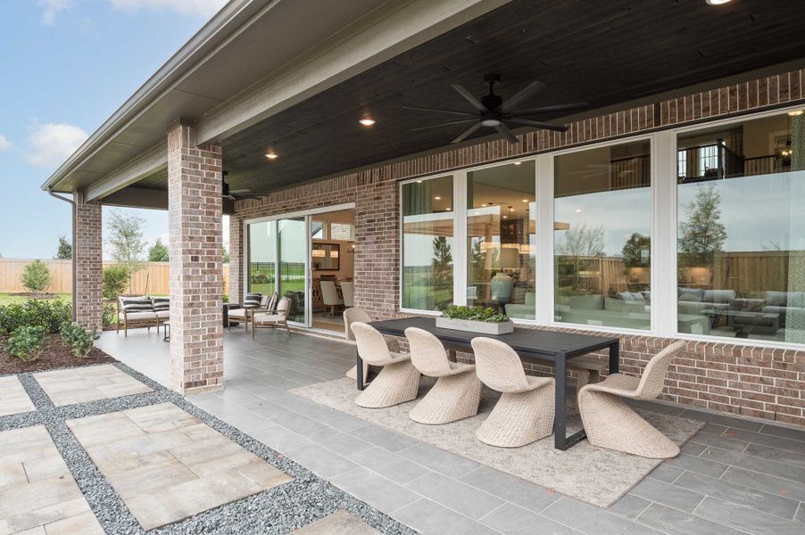 Representative exterior details of a home built from the Milan by Tri Pointe Homes in Dunham Pointe, Cypress (Image 25).