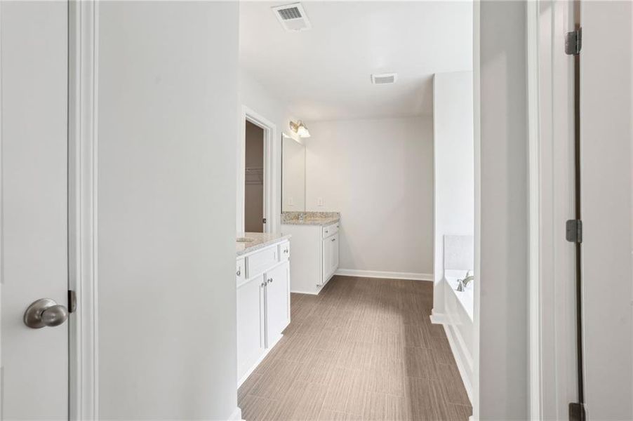 Image 31 of a home in The Hills at Cedar Creek.