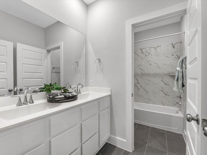 Furnished interior view inside a new home in Jubilee 50′, Hockley (Image 12).