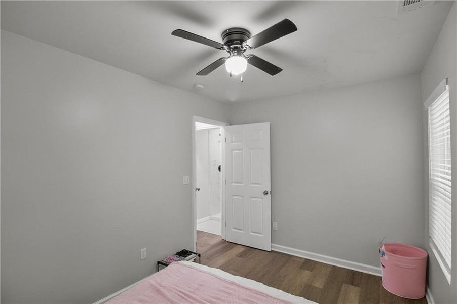 Spacious, unfurnished interior of a new home in , Macon (Image 16).